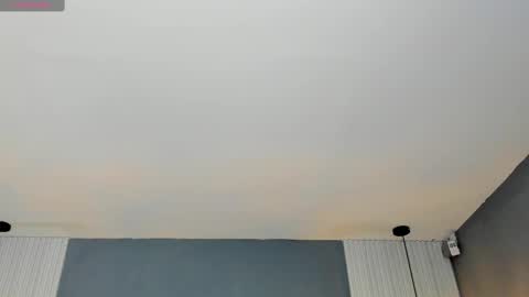 Carla online show from March 2025 11:05:01 AM