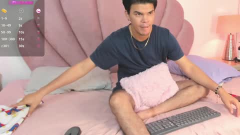 Valery Stonne  online show from December 2024 10:42:01 PM