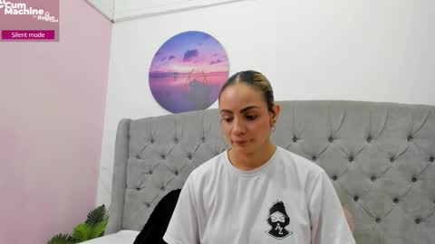 Snapshot of valesskahall chatting on November 2025 12:16:02 PM Valesskahall online show from November 2025 12:16:02 PM