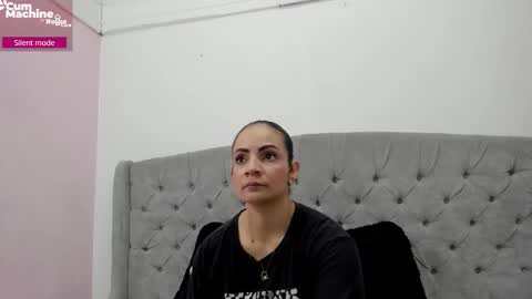 Snapshot of valesskahall chatting on November 2025 12:08:02 PM Valesskahall online show from November 2025 12:08:02 PM