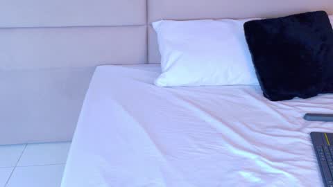 Snapshot of valeswift chatting on September 2025 01:36:02 PM Vale online show from September 2025 01:36:02 PM