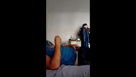 Snapshot of valetv2222 chatting on April 2026 02:25:01 PM valetv2222 online show from April 2026 02:25:01 PM