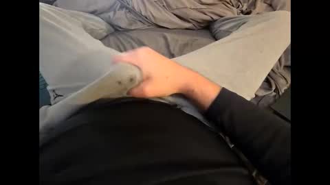 Snapshot of valhal2020 chatting on October 2025 04:18:02 PM Valhal online show from October 2025 04:18:02 PM