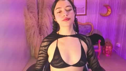 Snapshot of valkiria_ardent_s chatting on November 2025 01:32:02 PM Valkiria online show from November 2025 01:32:02 PM