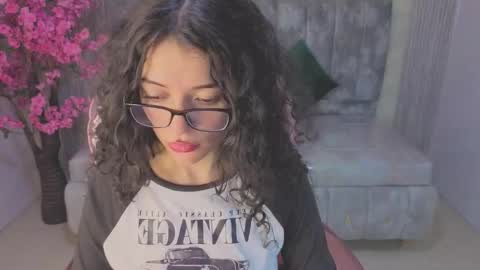 Valkiria  online show from February 2026 12:58:01 AM