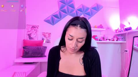 Snapshot of valkiria_ponce chatting on May 2026 04:29:02 AM Valkiria online show from May 2026 04:29:02 AM