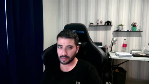 Roberto Carlos online show from October 2025 10:04:01 PM