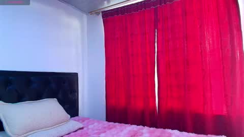 Taty independent account online show from November 2025 08:42:01 PM