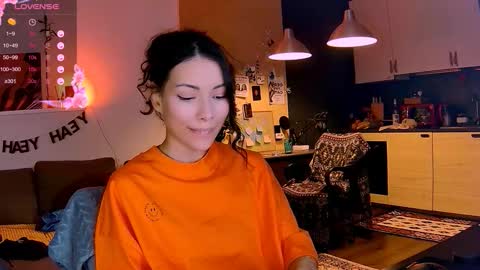 Little Devil online show from November 2025 04:06:01 PM