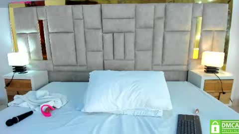 Snapshot of valtira_nova chatting on June 2026 07:24:01 PM valtira nova online show from June 2026 07:24:01 PM