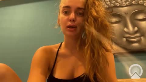 valure_lera online show from March 2025 08:55:01 PM