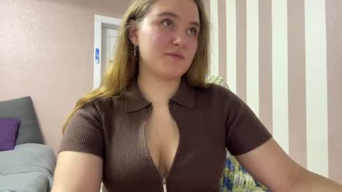 Lily online show from July 2026 09:58:02 PM