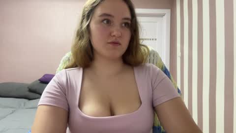 Lily online show from July 2026 09:41:02 PM