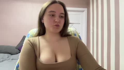 Lily online show from July 2026 11:28:01 PM