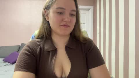 Lily online show from July 2026 11:18:01 PM