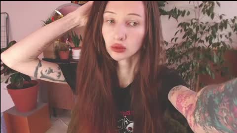 Snapshot of vampire_valentine chatting on April 2026 10:43:01 AM Mollyy Valentine online show from April 2026 10:43:01 AM