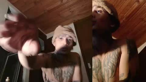 Snapshot of vampiredavyd chatting on February 2025 05:26:01 AM david guzman i model independenthelp me with a thumbs up online show from February 2025 05:26:01 AM