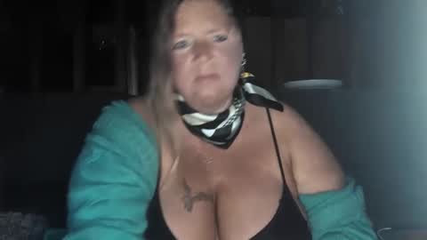 Snapshot of vampwoman chatting on January 2025 08:32:02 AM vampwoman online show from January 2025 08:32:02 AM