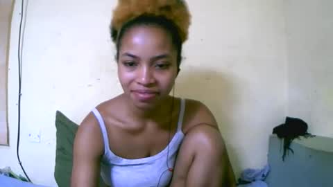 Snapshot of vanah344375 chatting on October 2025 06:17:02 PM vanah344375 online show from October 2025 06:17:02 PM