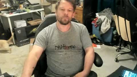 vandonh online show from June 2026 04:37:01 AM