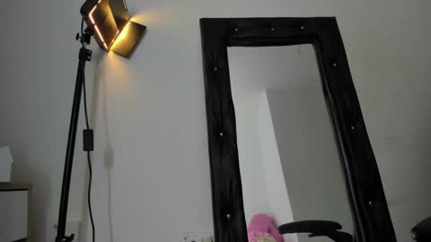 vanelope_smith online show from October 2025 10:35:02 AM