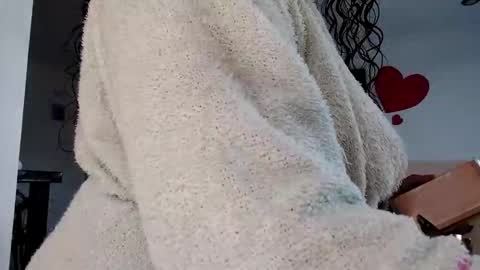 vanessa and samantha online show from February 2026 04:58:02 PM