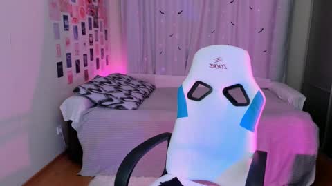 Vanessa online show from February 2025 03:35:01 AM