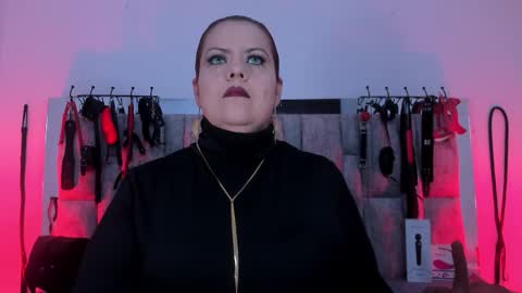 Vanessa online show from January 2026 12:20:02 PM