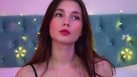 Snapshot of vanessacelesti chatting on December 2025 06:15:02 PM Vanessa online show from December 2025 06:15:02 PM