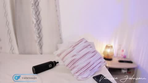 vanessajohnsonn online show from January 2025 12:35:02 AM