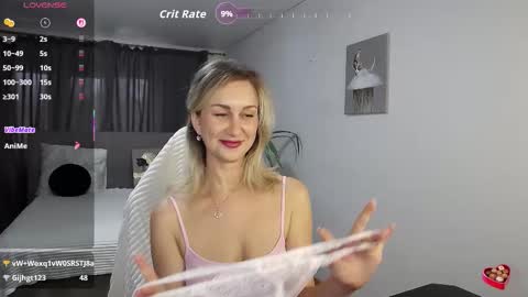 Vanessa  online show from October 2025 10:38:02 AM