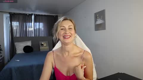 Vanessa  online show from July 2026 05:44:01 AM