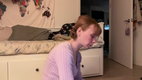 Vanessa  online show from April 2026 01:34:01 AM