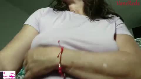 Vanesared2 online show from September 2025 12:36:02 AM