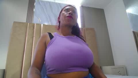Vanessa  online show from March 2026 10:58:02 PM