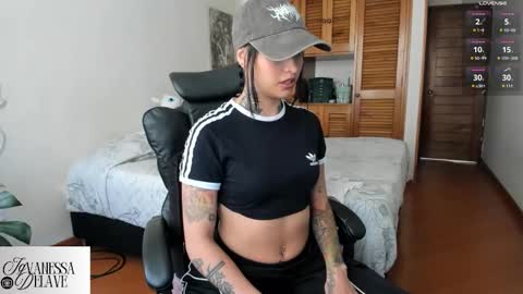 Vanessa online show from December 2025 03:17:02 PM