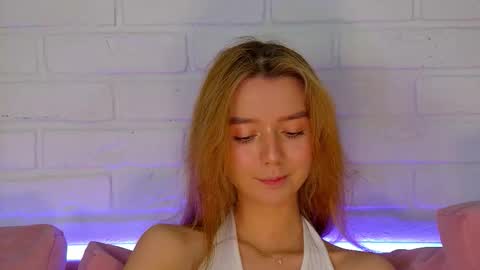 VanessaVienne online show from March 2026 04:20:01 PM