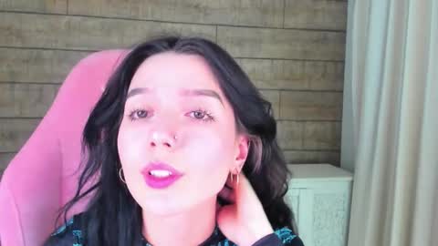 VanessaVienne online show from March 2026 04:55:01 PM