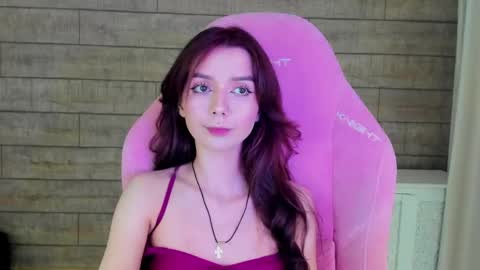 Snapshot of vanessavienne chatting on May 2026 04:45:02 PM VanessaVienne online show from May 2026 04:45:02 PM