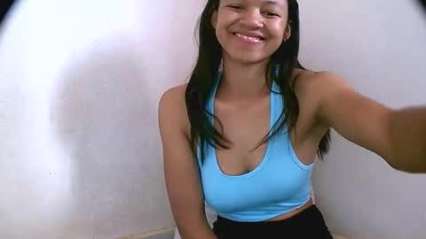 vanih27 online show from February 2026 07:45:02 AM