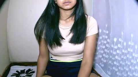vanih27 online show from July 2026 07:35:01 AM