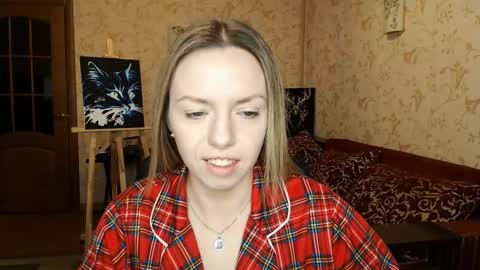 Snapshot of vanillamuffin chatting on February 2025 06:25:02 AM VanillaMuffin online show from February 2025 06:25:02 AM