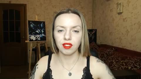 Snapshot of vanillamuffin chatting on February 2025 04:58:02 PM VanillaMuffin online show from February 2025 04:58:02 PM