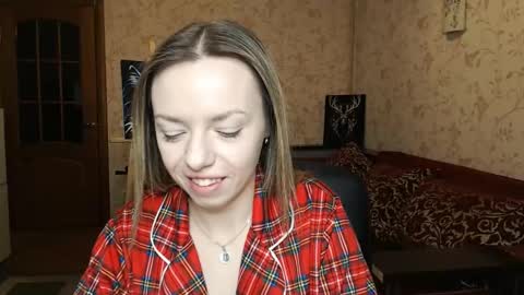 Snapshot of vanillamuffin chatting on February 2025 06:53:02 AM VanillaMuffin online show from February 2025 06:53:02 AM