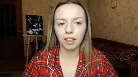 Snapshot of vanillamuffin chatting on February 2025 07:09:01 AM VanillaMuffin online show from February 2025 07:09:01 AM