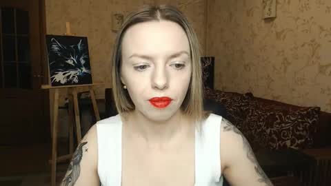 Snapshot of vanillamuffin chatting on March 2025 01:07:01 PM VanillaMuffin online show from March 2025 01:07:01 PM