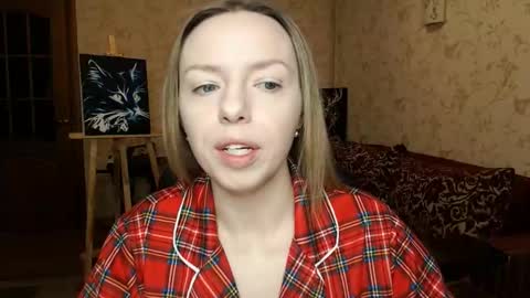 Snapshot of vanillamuffin chatting on March 2025 06:58:01 AM VanillaMuffin online show from March 2025 06:58:01 AM