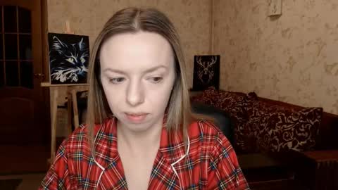 Snapshot of vanillamuffin chatting on March 2025 06:06:02 AM VanillaMuffin online show from March 2025 06:06:02 AM