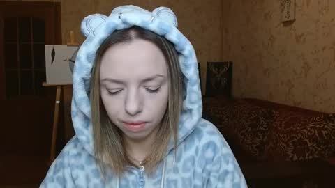 Snapshot of vanillamuffin chatting on October 2025 05:27:02 AM VanillaMuffin online show from October 2025 05:27:02 AM