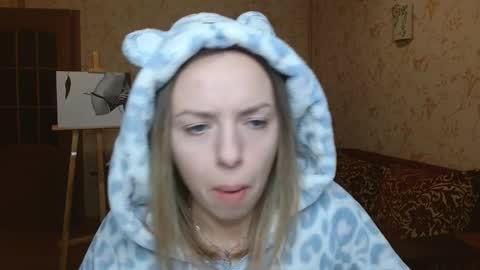 Snapshot of vanillamuffin chatting on October 2025 12:39:02 PM VanillaMuffin online show from October 2025 12:39:02 PM